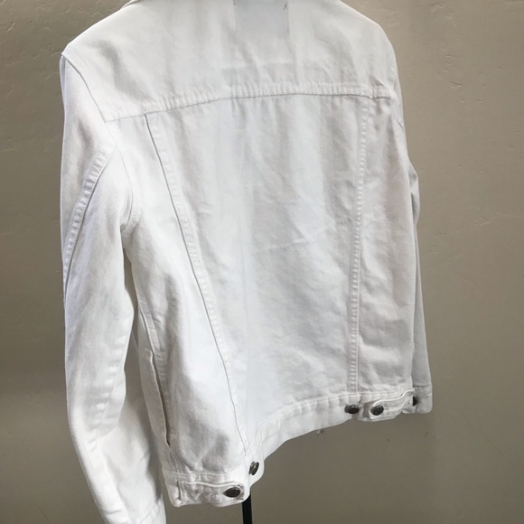 White denim jacket - Picture 3 of 4